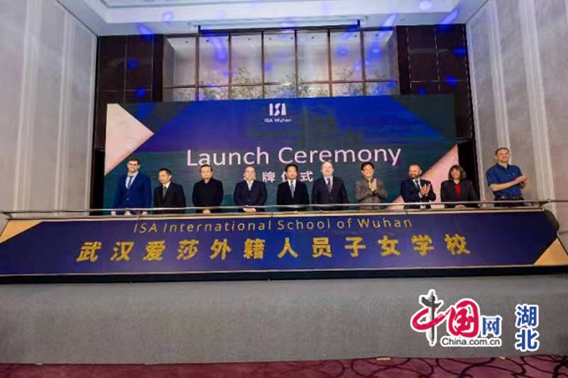 留学之路上的贴心指南：北京出国留学中介行业动态